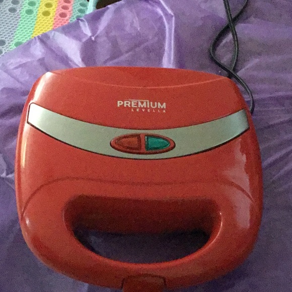 Grill - Picture 2 of 2